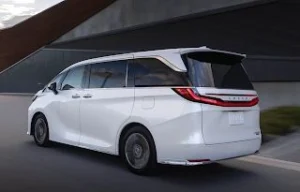 Lexus Car Price in India