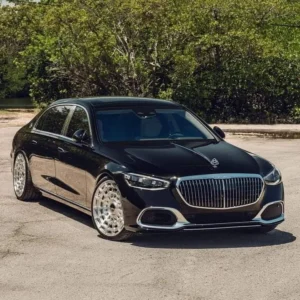 Mercedes Maybach S680
