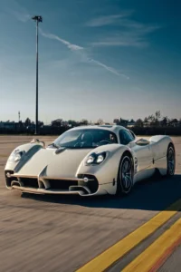 Pagani Utopia
