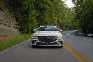 Hyundai Genesis G80
