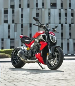 Ducati Diavel V4
